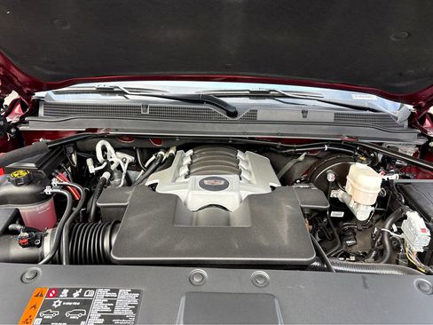 Used 2020 Cadillac Escalade Luxury image 43