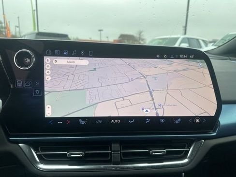 New 2026 Chevrolet Equinox EV LT image 23