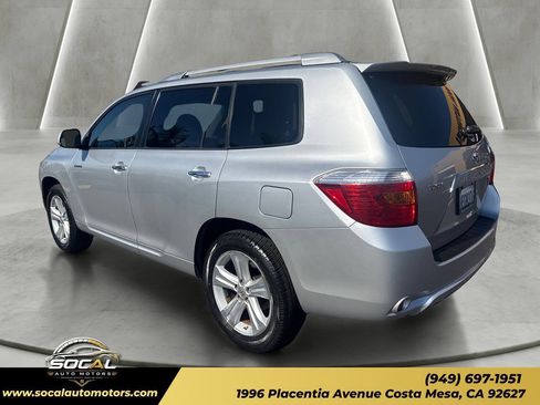 Used 2009 Toyota Highlander Limited FWD image 3