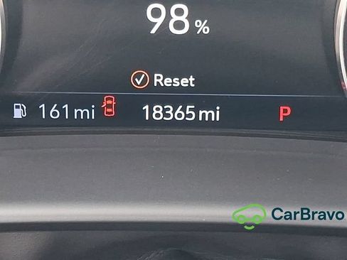 Certified 2021 Buick Envision Essence w/ Technology Package I FWD image 21