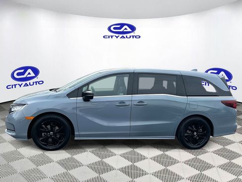 Used 2023 Honda Odyssey Sport image 7