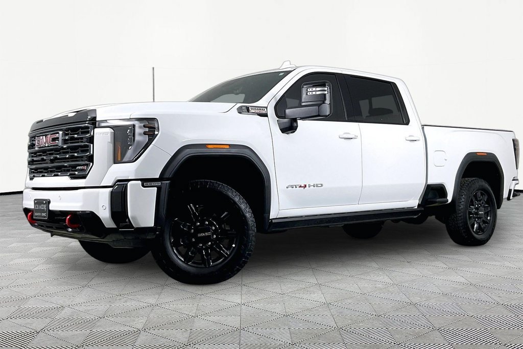 Used 2026 GMC Sierra 2500 AT4 w/ AT4 Premium Plus Package AWD/4WD image 1