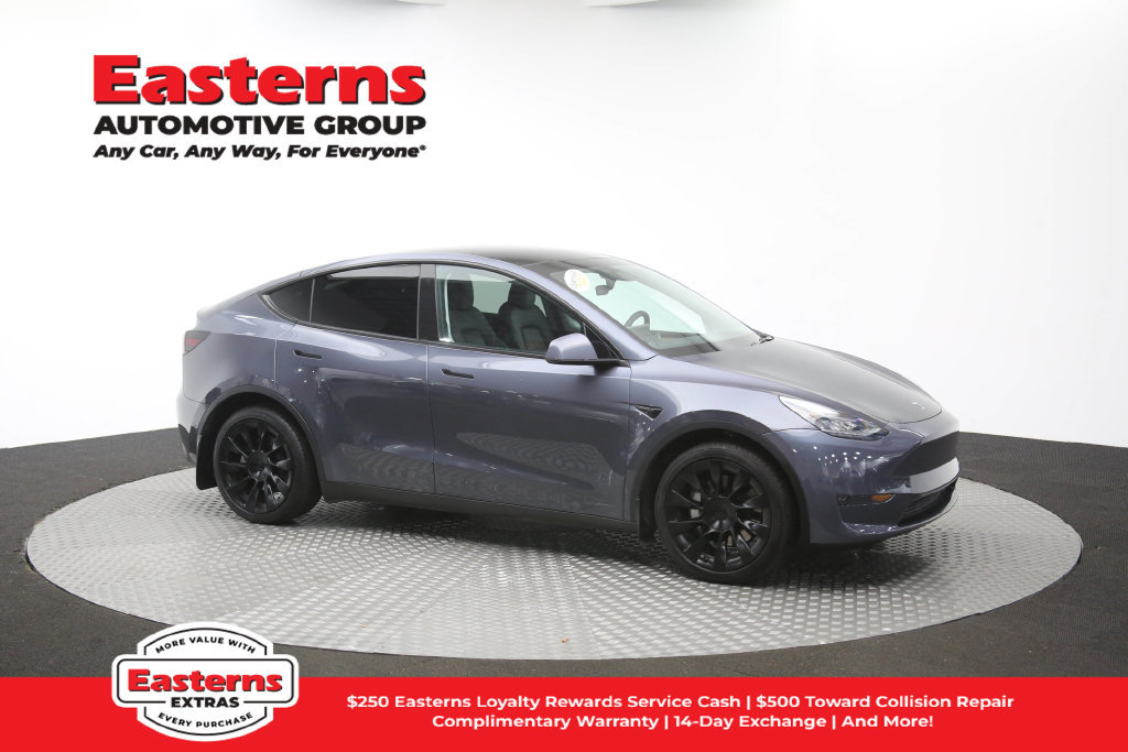 Used 2022 Tesla Model Y Long Range AWD/4WD image 44