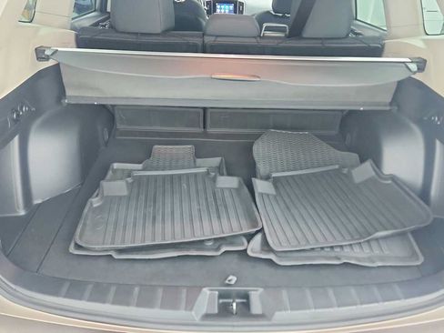 Certified 2023 Subaru Forester Premium AWD/4WD image 28