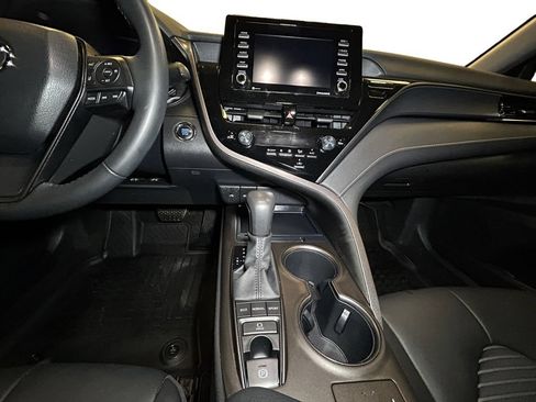 Used 2023 Toyota Camry SE w/ Cold Weather Package AWD/4WD image 11