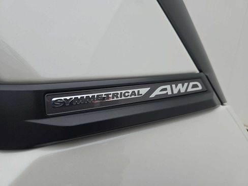 Certified 2026 Subaru Forester AWD/4WD image 30