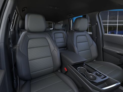 New 2026 Chevrolet Equinox LT AWD/4WD image 16
