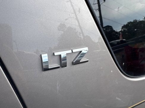 Used 2013 Chevrolet Tahoe LTZ image 10