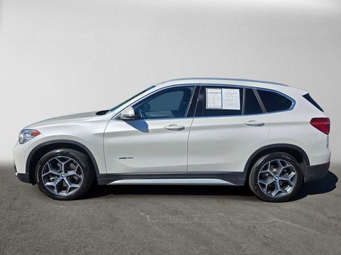 Used 2017 BMW X1 xDrive28i AWD/4WD image 6