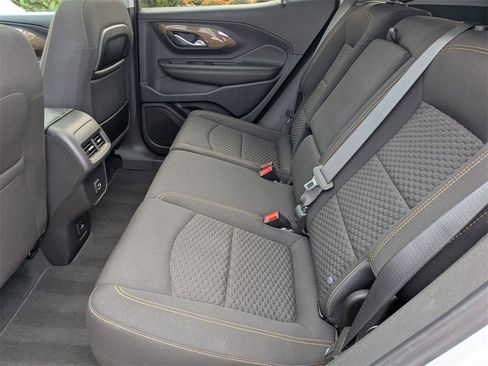 Used 2021 GMC Terrain SLE w/ Driver Convenience Package image 24