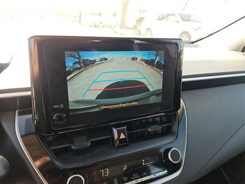 Used 2025 Toyota Corolla LE image 22