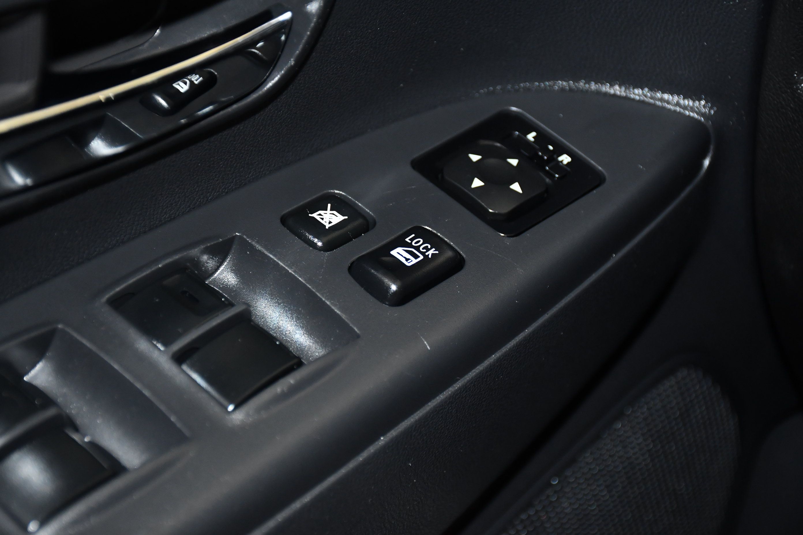 Used 2024 Mitsubishi Outlander Sport SE AWD/4WD image 31