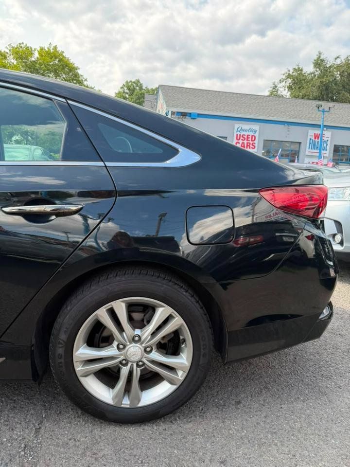 Used 2019 Hyundai Sonata Sport w/ Tech Package 03 FWD image 30