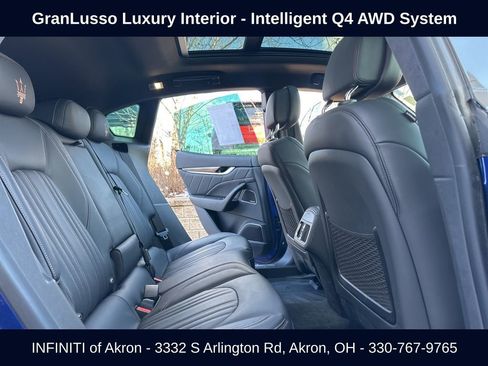 Used 2019 Maserati Levante GranLusso image 33