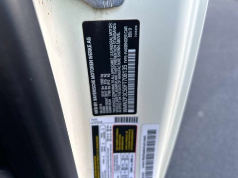 Used 2015 MINI Cooper S image 32