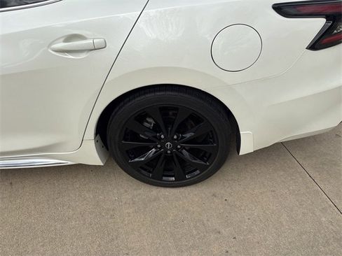 Used 2023 Nissan Maxima SR w/ Sport Mat Group image 49