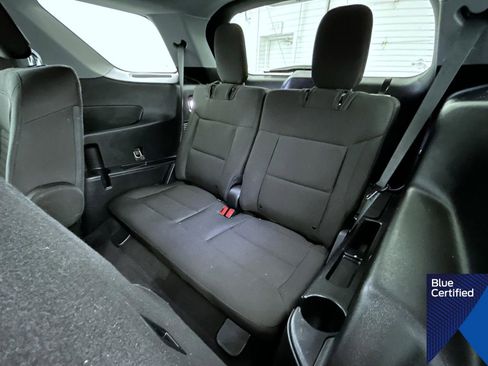Certified 2021 Ford Explorer XLT image 20