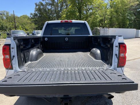 Used 2017 Chevrolet Silverado 2500 W/T w/ WT Convenience Package AWD/4WD image 39