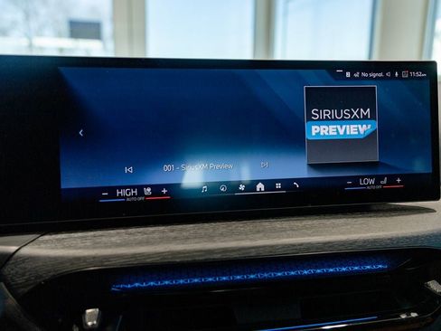 Used 2026 BMW 230i xDrive Coupe w/ Premium Package image 19