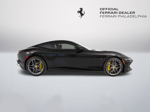 Certified 2022 Ferrari Roma image 28