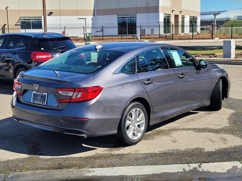 Used 2020 Honda Accord LX image 4