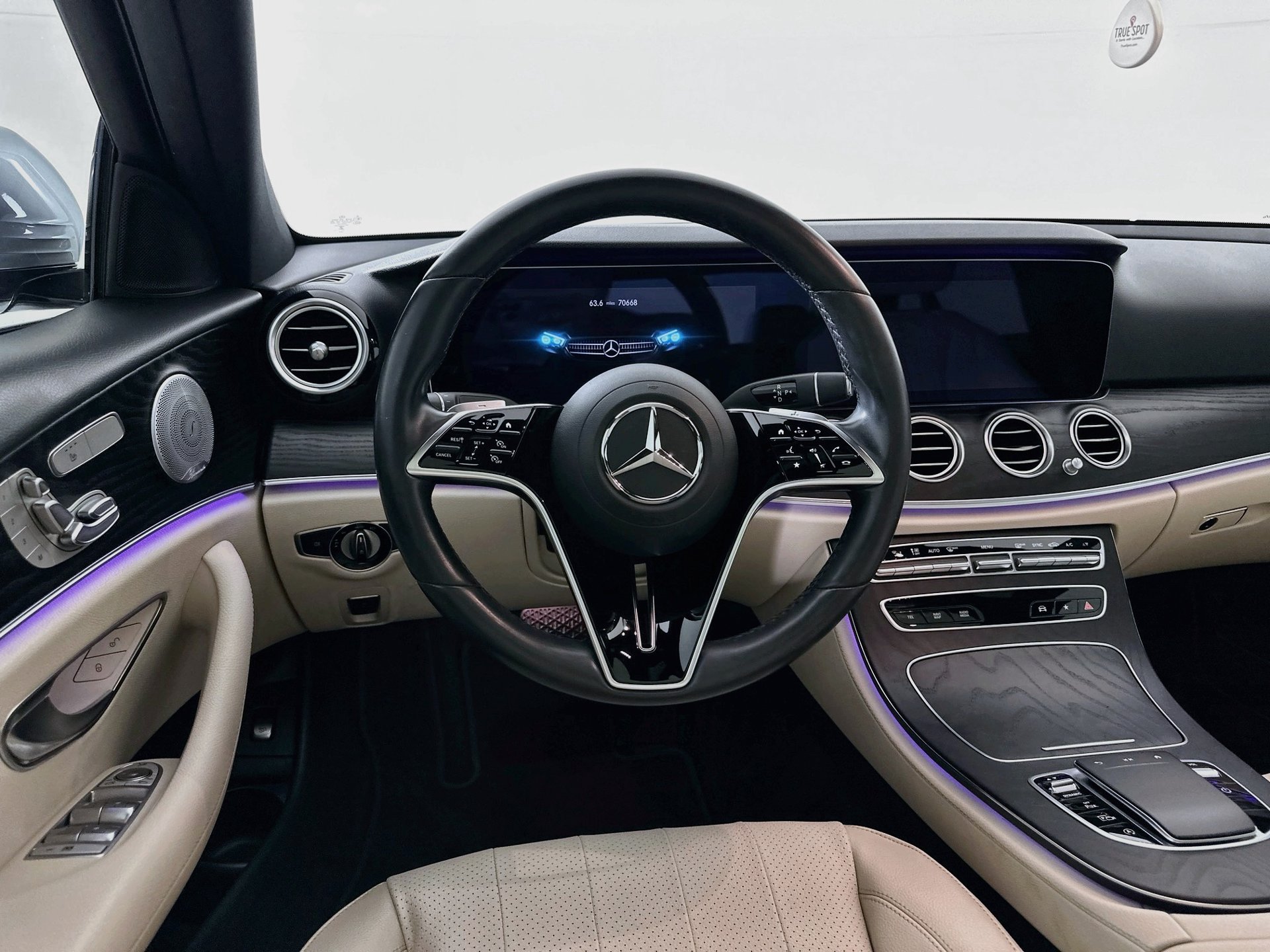 Used 2021 Mercedes-Benz E 450 4MATIC Sedan image 25