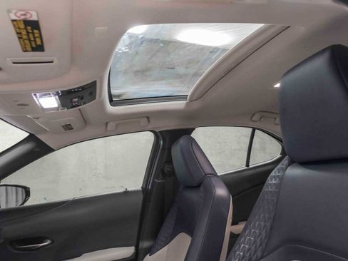 Used 2020 Lexus UX 200 w/ Accessory Package 2 FWD image 29