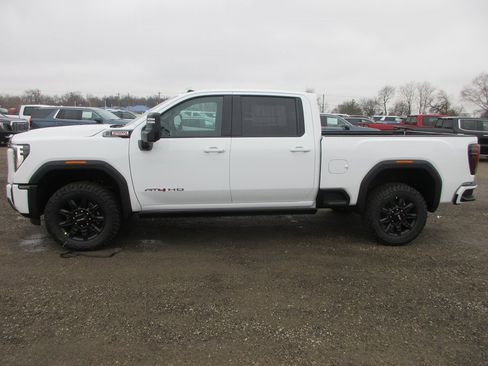 New 2026 GMC Sierra 3500 AT4 image 10