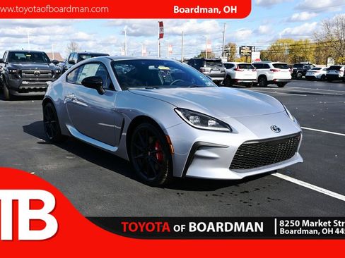 New 2025 Toyota GR86 Premium image 1