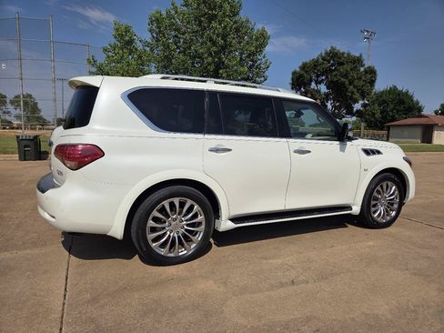 Used 2015 INFINITI QX80 4WD w/ Deluxe Technology Package image 29