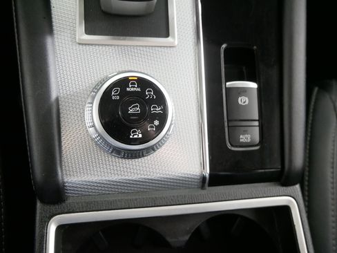 Used 2022 Mitsubishi Outlander SEL image 31