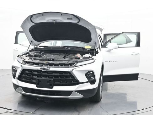 Used 2023 Chevrolet Blazer LT w/ Convenience Package image 38
