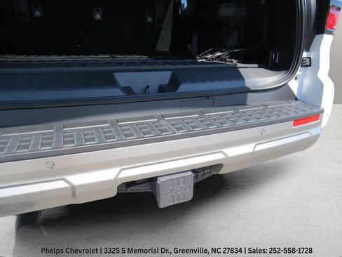 Used 2026 Toyota 4Runner Limited AWD/4WD image 13