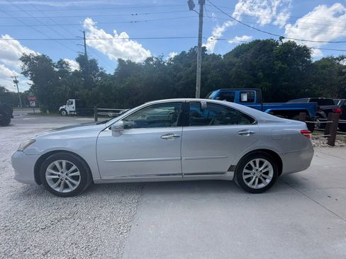 Used 2011 Lexus ES 350 FWD image 4