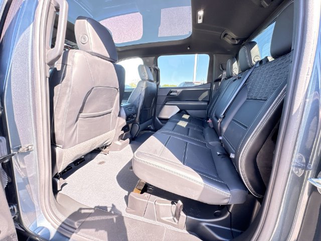 Used 2026 GMC Sierra EV Denali AWD/4WD image 21
