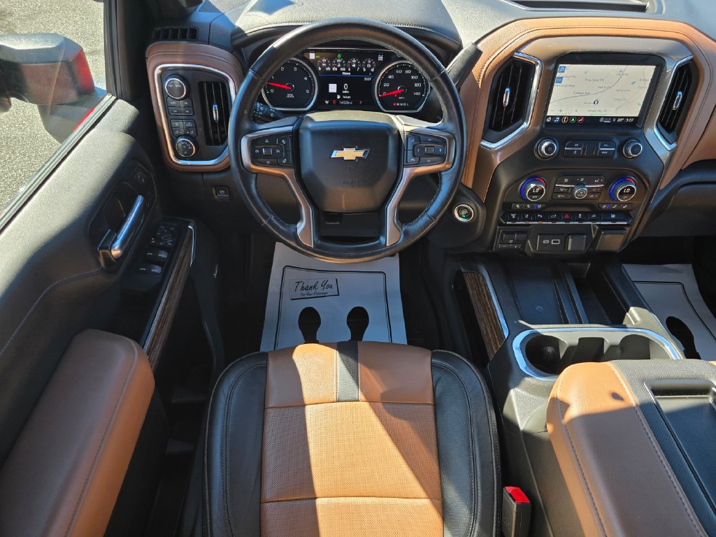 Used 2022 Chevrolet Silverado 2500 High Country AWD/4WD image 16