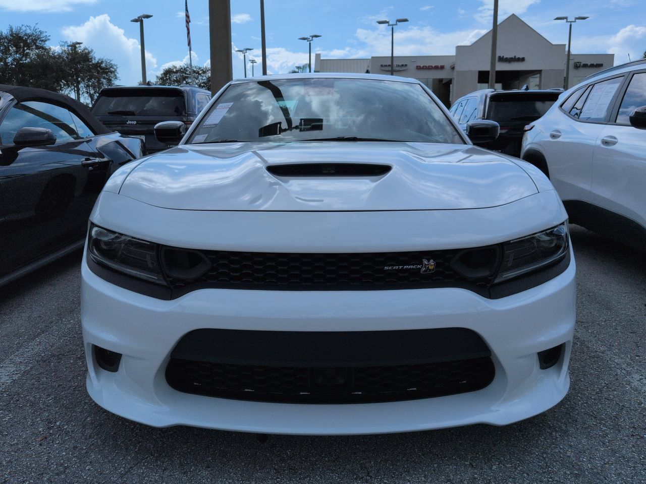 Used 2023 Dodge Charger Scat Pack w/ Plus Group RWD image 3