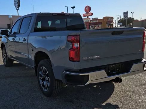 Used 2024 Chevrolet Silverado 1500 LT w/ Leather Package RWD image 6