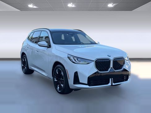 Certified 2026 BMW X3 xDrive30i w/ M Sport Package AWD/4WD image 7