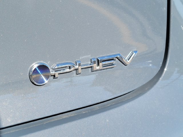New 2027 Toyota Prius Plug-In Hybrid FWD image 24