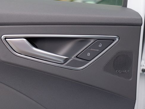 New 2026 Audi Q4 e-tron Premium Plus image 31