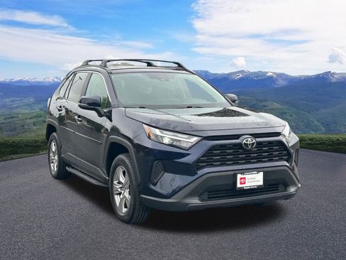 Used 2023 Toyota RAV4 XLE w/ Convenience Package AWD/4WD image 8