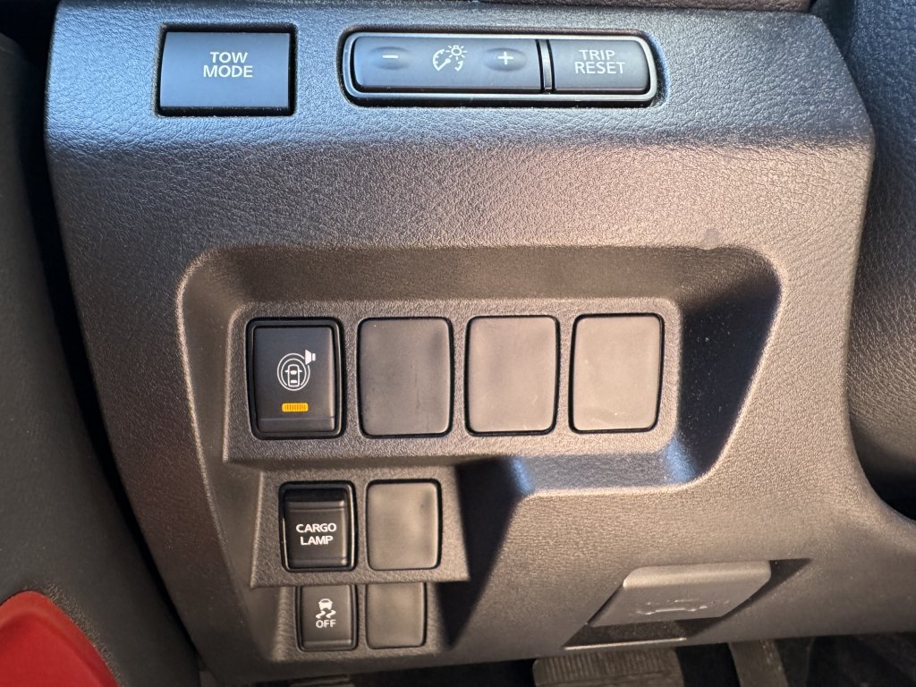 Used 2024 Nissan Frontier Pro-X w/ Technology Package RWD image 32