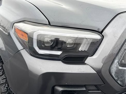 Used 2023 Toyota Tacoma SR image 12