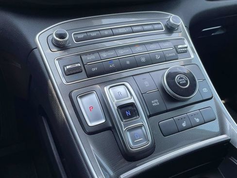 Certified 2023 Hyundai Santa Fe SEL FWD image 18
