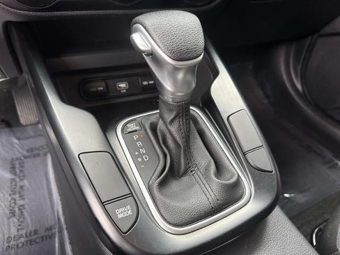 Used 2020 Kia Soul LX FWD image 20
