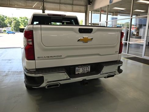 Used 2024 Chevrolet Silverado 1500 LT AWD/4WD image 6