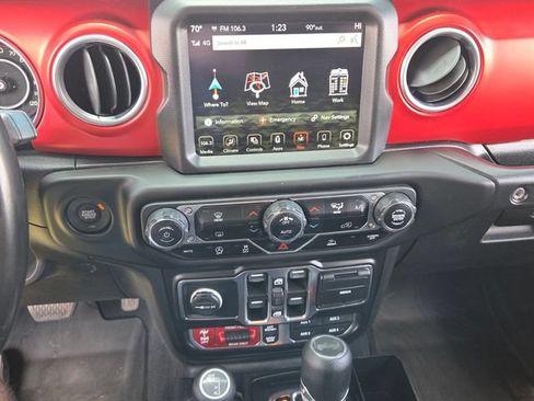 Used 2021 Jeep Wrangler Unlimited Rubicon AWD/4WD image 21