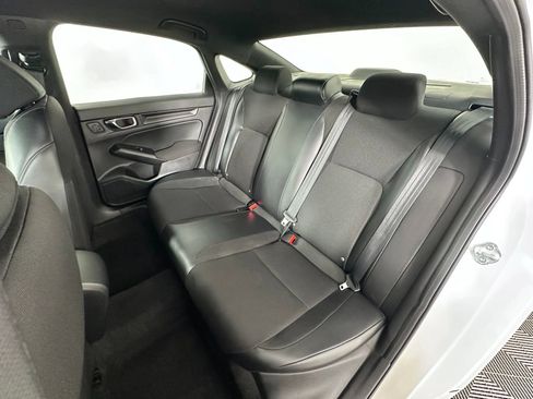 Used 2023 Honda Civic Sport image 28