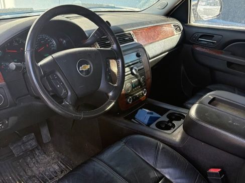 Used 2011 Chevrolet Silverado 1500 LTZ w/ LTZ White Diamond Edition image 36